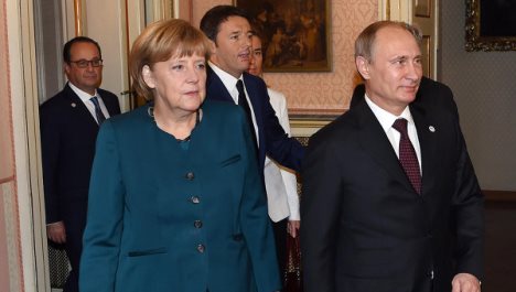 Putin Poroşenko, Merkel və Ollandla görüşdü