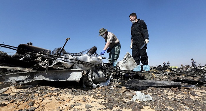 Rescuers Find 12 Large Parts of Russian A321 Plane`s Fuselage in Sinai