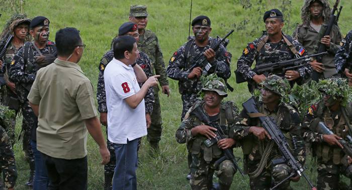 Philippines: des islamistes décapitent un chef de la police