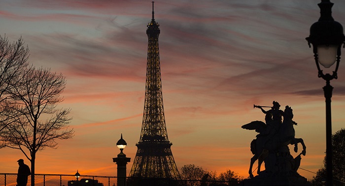 Paris` iconic Eiffel Tower on lockdown as armed police search crowds