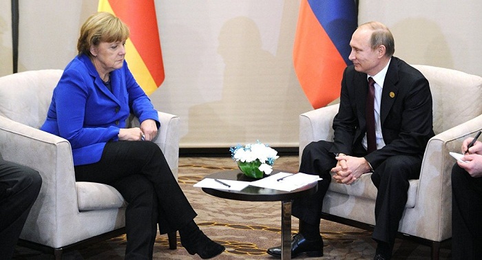 Putin, Merkel Discuss Ukraine, Fight Against Terrorism - Kremlin