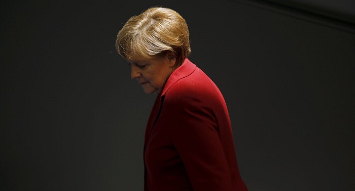 Does Merkel want to create `United States of Europe`? 