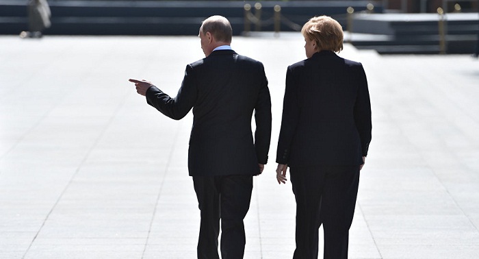 Merkel Sincere, Professional Person - Putin