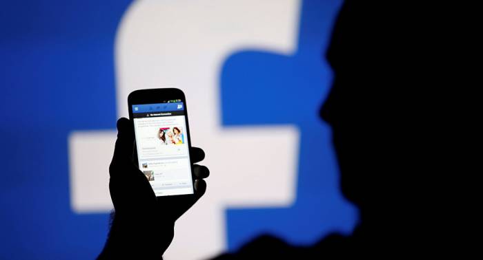 Trump accuse Facebook d’avoir soutenu Clinton lors de la présidentielle US
