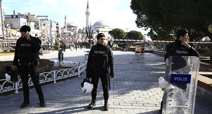 Merkel Confirms Germans Among Injured in Istanbul Attack