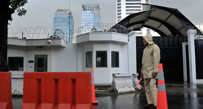 US Closes Jakarta Embassy After Blasts