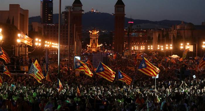 Assange: les Catalans prêts à imprimer chez eux des bulletins de vote