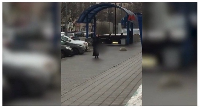Woman holding severed child`s head detained in Moscow 