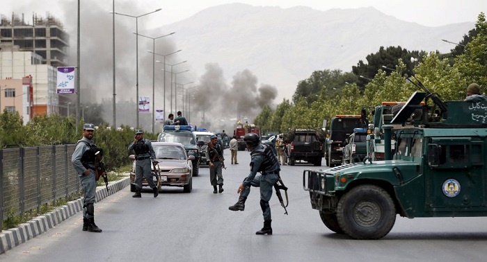 Asciende a 51 el balance de muertos tras dos explosiones en Kabul  