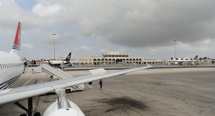 Powerful explosion occurs near Malta Airport - VİDEO