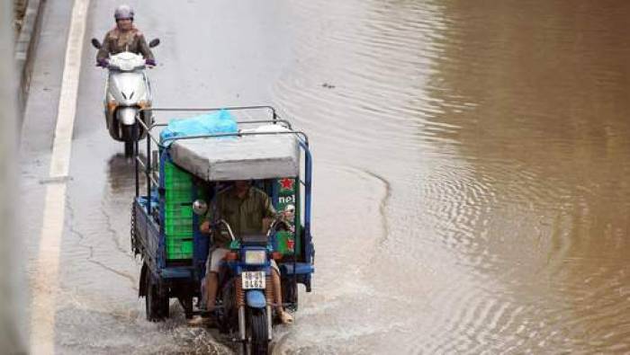 Au moins huit morts et 14 disparus à la suite d'inondations au Vietnam