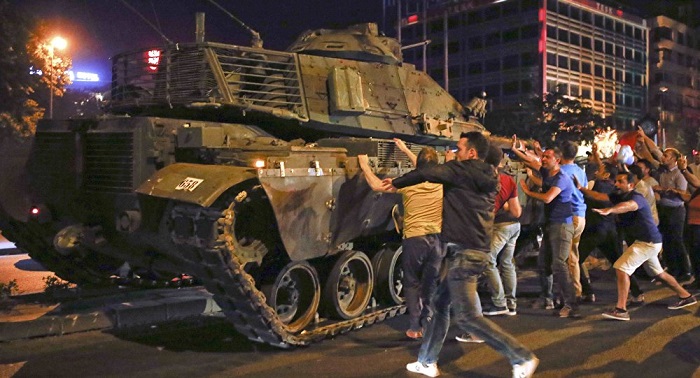 Over 1,500 soldiers detained in Turkey after coup bid- UPDATED, VIDEO,PHOTOS