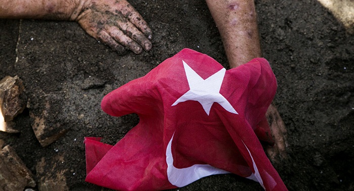 Istanbul Mayor plans coup `Traitor Graveyard` so passersby can curse them