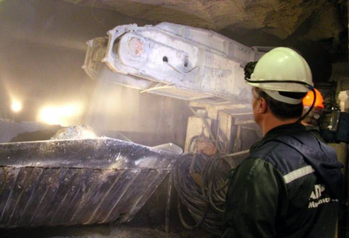 Inondation d'une mine de diamants en Russie: huit personnes encore portées disparues