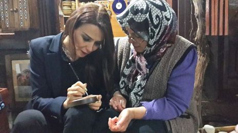 Qənirə Paşayeva boyadı -Foto