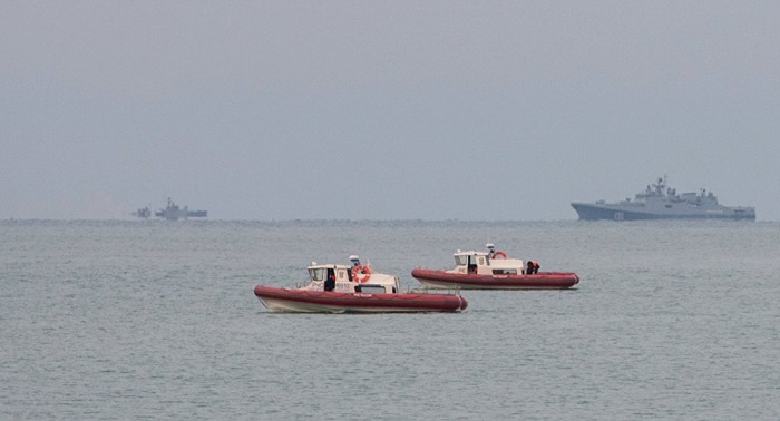 Rescuers locate IFF identification device at Tu-154 plane crash site