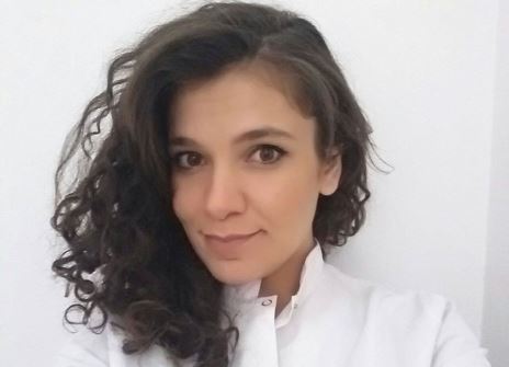 İmtahanda ən yüksək bal toplayan qız - FOTO