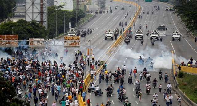 At Least 46 Wounded in Saturday Anti-Government Protests in Venezuela