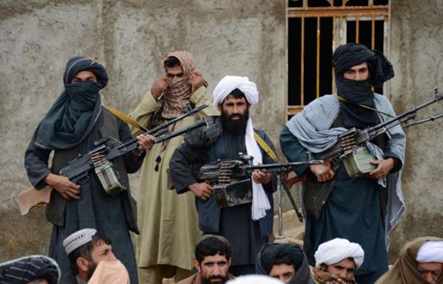 Fuerzas afganas liberan a 32 rehenes del Talibán