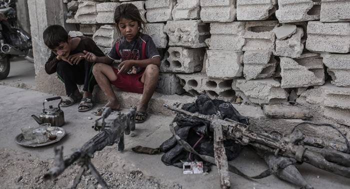 Unicef: siguen en peligro 40.000 niños en Al Raqa siria