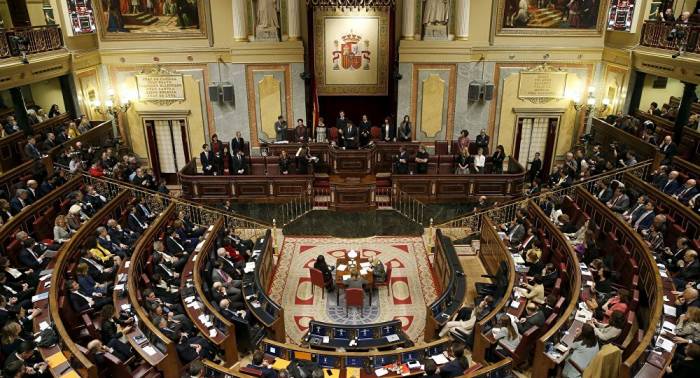 El Parlamento español rechaza la moción de censura contra Rajoy
