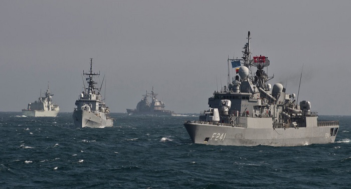 La OTAN abordará el aumento de su presencia militar en el mar Negro  
