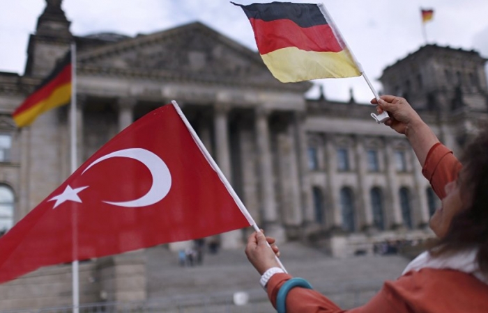 Berlín califica de "muy tensas" las actuales relaciones con Ankara