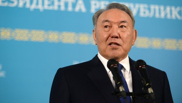 Nazarbayev seçkiyə görə üzr istədi 
