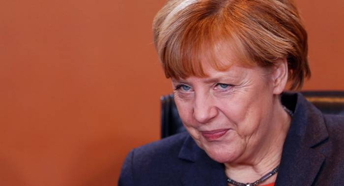 Merkel deja atrás a Schulz cuatro meses antes de las elecciones al Bundestag
