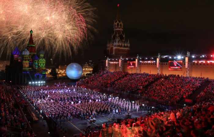 El festival Spasskaya Bashnia de Moscú