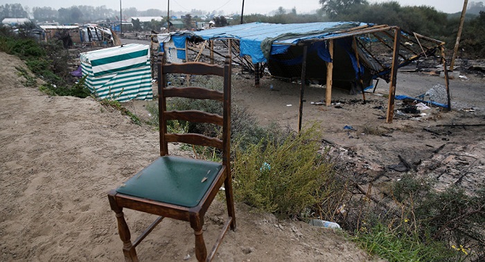 Gobierno francés bloquea acceso a `la Jungla` de Calais  