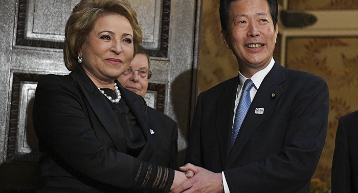 Japón espera que visita de senadores rusos favorezca relación bilateral  