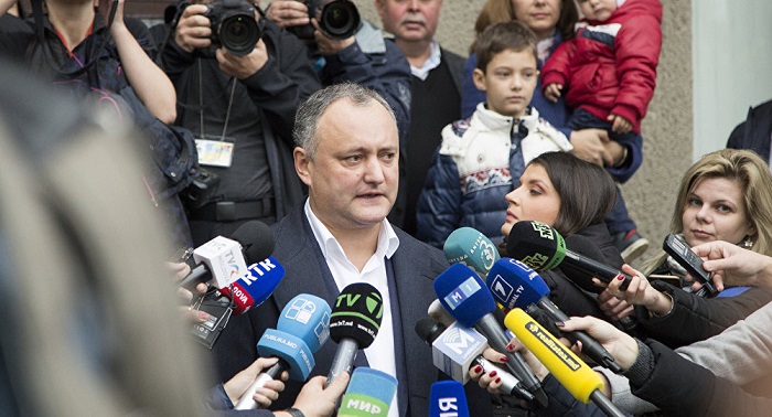 El presidente electo de Moldavia insta a su rival a reconocer la derrota  