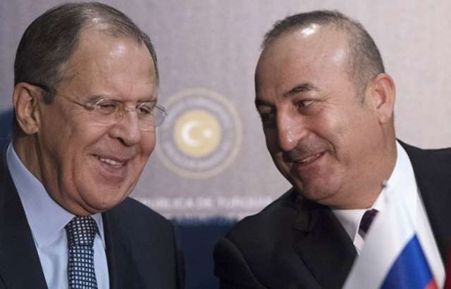 Cancilleres de Rusia y Turquía abordan los preparativos de la reunión en Astaná