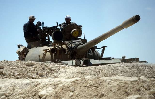 Ejército sirio toma control sobre una altura clave al este de Palmira