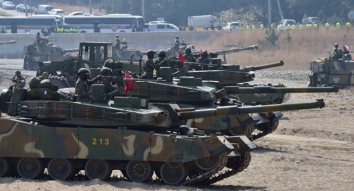 Corea del Sur realiza ejercicios con tanques para disuadir al Norte
