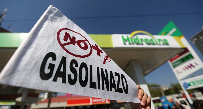 Protestas en varios estados de México contra aumento al precio de gasolinas  