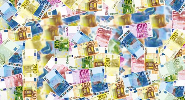 Caen miles de euros sobre la cabeza de un gerente de cafetería en Cannes