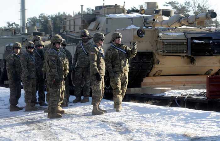 Letonia llama a EEUU a mantener la presencia militar en el Báltico