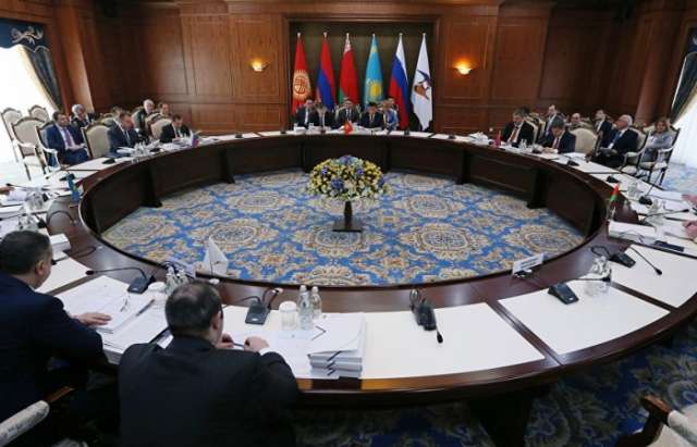 UEE celebra Consejo Intergubernamental en Biskek