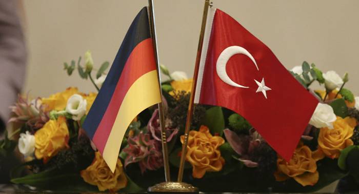 Primer ministro de Turquía cancela una entrevista con el jefe de la diplomacia alemana