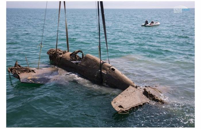 Hallan un avión de tiempos de la Gran Guerra Patria en el estrecho de Kerch