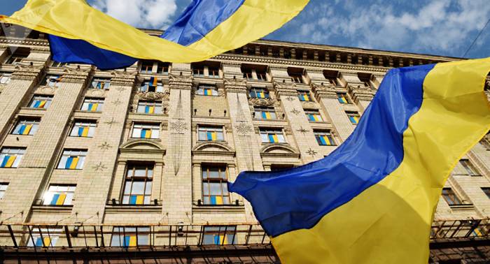 La Cancillería ucraniana promete reforzar la protección de la Embajada de EEUU en Kiev
