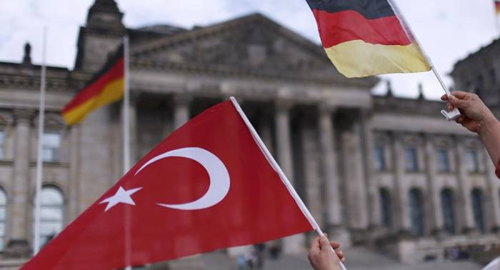 Los Verdes alemanes abogan por continuar el diálogo de adhesión con Turquía