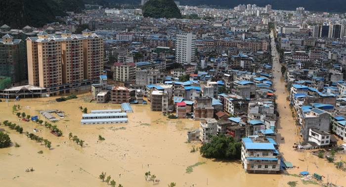 Inundaciones en el sur de China dejan 26 muertos
