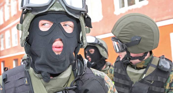 FSB desarticula grupo que producía y vendía armas en la región central de Rusia