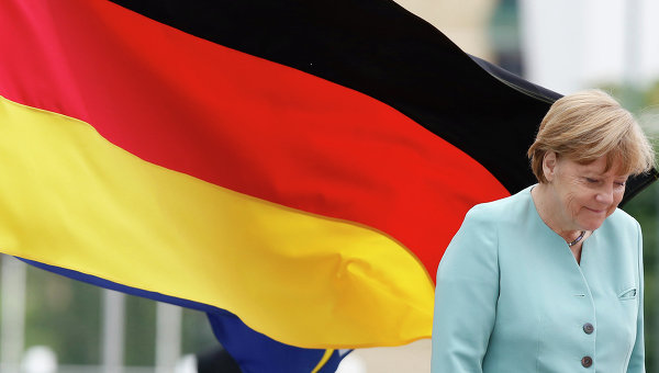 Merkel dördüncü dəfə  kansler olmaq istəyir 