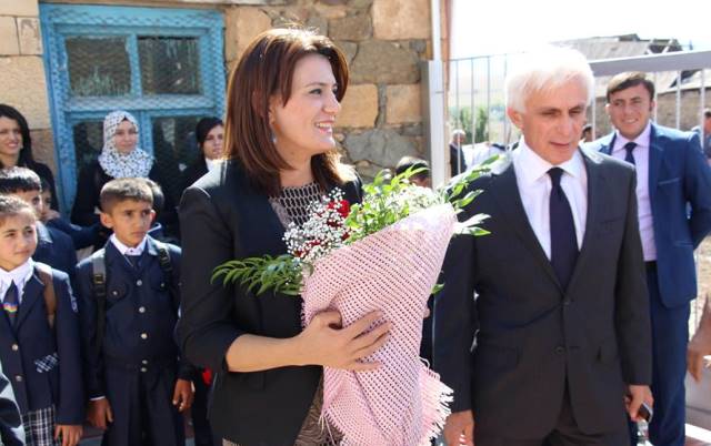 “Çox böyük ideyalarım var” - Yeni xanım deputat