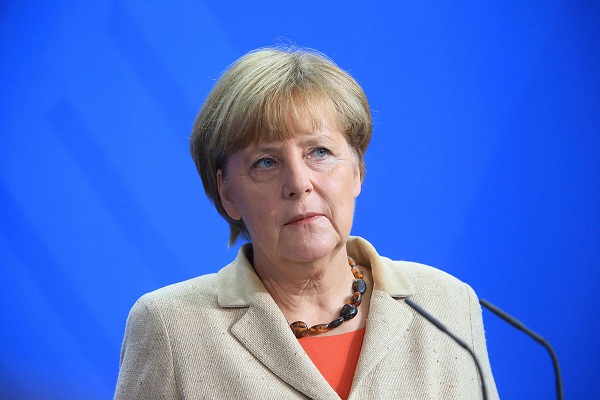 Merkel: Des Allemands "probablement" parmi les victimes de l`attentat en Turquie Merkel: Des Allemands "probablement" parmi les victimes de l`attentat en Turquie