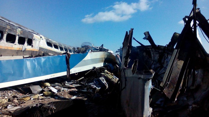 Una colisión de trenes deja al menos 44 muertos en Irán